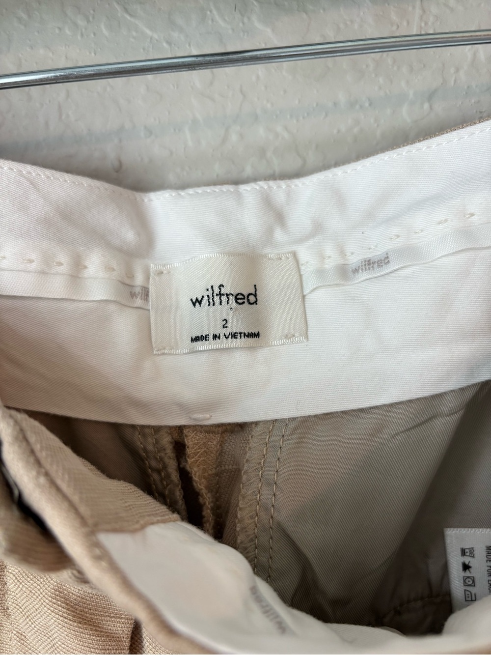 Wilfred Aritzia Effortless Linen Wide Leg Pants Natural Beige Size 2 - Picture 9 of 10